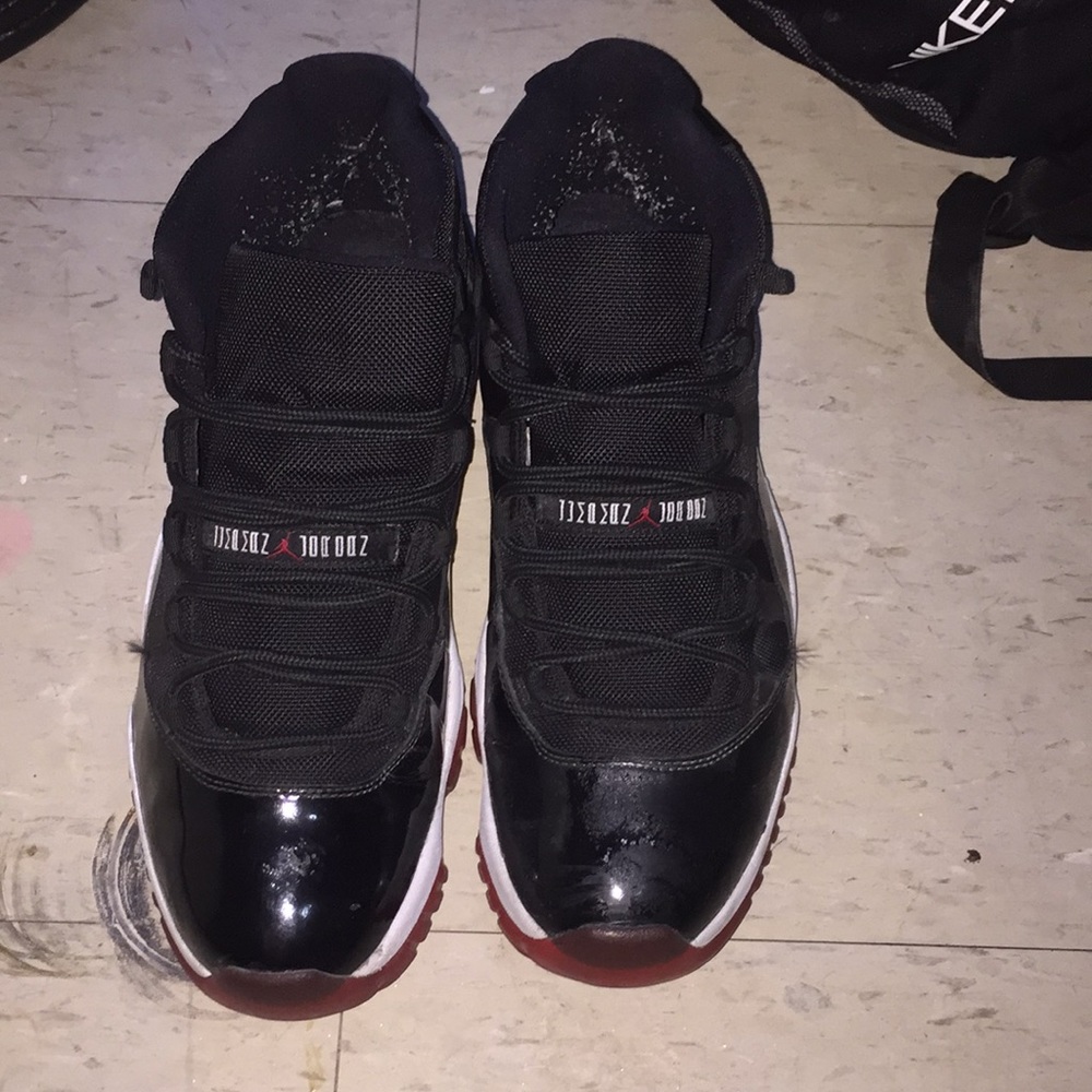 Jordan 11 Bred